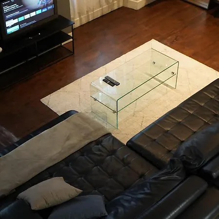 Le Grand Compans Apartment *